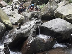 Disukai Wisatawan, Inilah Sejarah Batu Bersusun di Sungai di Ngawi