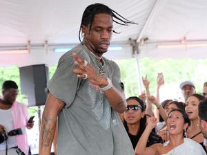 Travis Scott Ngaret Manggung 3 Menit, Coachella Didenda Ratusan Juta! Travis Scott Ngaret Manggung 3 Menit, Coachella Didenda Ratusan Juta!