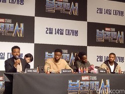 Bintang Film Black Panther Kagumi Keramahan Publik Seoul
