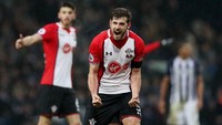 Jack Stephens, bek tengah (Southampton). Stephens menjadi salah satu pencetak gol Soton ketika bangkit dari ketinggalan untuk menang 3-2 atas West Brom. Stephens sedang rutin bikin gol dan kini sudah bikin tiga gol di tiga laga terakhir. (Foto: Peter Cziborra/Action Images via Reuters)