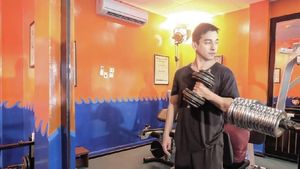 Makin Ganteng Saat Lagi Olahraga, Aliff Alli Makin Digilai Wanita