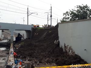 Putri dan Mukhmainna Tertimbun Longsor di Bandara Saat Pulang Kerja
