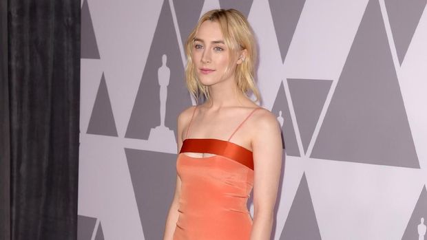 BEVERLY HILLS, CA - FEBRUARY 05:  Actor Saoirse Ronan attends the 90th Annual Academy Awards Nominee Luncheon at The Beverly Hilton Hotel on February 5, 2018 in Beverly Hills, California.  (Photo by Kevin Winter/Getty Images)