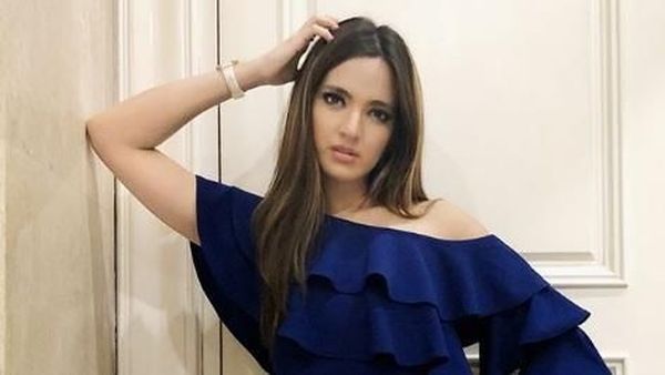 Punya Tiga Anak, Nia Ramadhani Tetap Kece