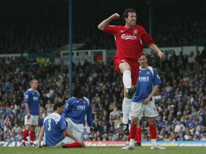 PORTSMOUTH, UNITED KINGDOM - MAY 07:  Robbie Fowler of Liverpool celebrates his goal during the Barclays Premiership match between Portsmouth and Liverpool at Fratton Park on May 7, 2006 in Portsmouth, England.  (Photo by Ben Radford/Getty Images)