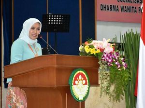 Dharma Wanita Kemhan Belajar e-Reporting