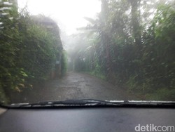 Berkabut, Begini Jalur Alternatir Menuju Puncak