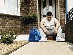 5 Tanda Badan Kamu Sudah Kegemukan dan Harus Diet (2)