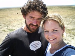 Kisah Romantis Wanita yang Bertemu Belahan Jiwa dan Dinikahi Gelandangan