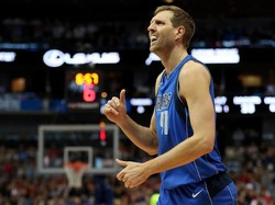 Nowitzki Buat Rekor, Mavs Tetap Kalah Lawan Clippers