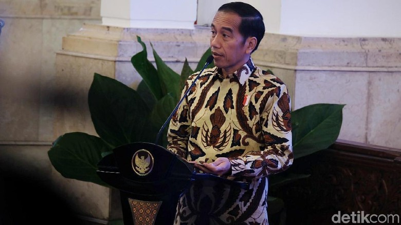 Jokowi: Titik Api Tahun 2017 Menurun dari 2015-2016