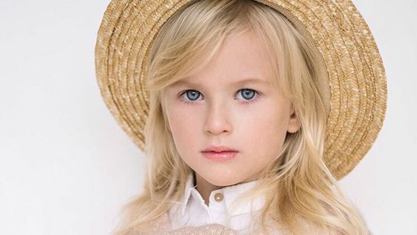 Potret Gadis Cilik Asal Rusia yang Imut dan Cantik