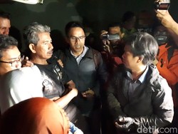 2 Korban di Mobil yang Tertimbun Longsor Soetta Masih Bisa Komunikasi