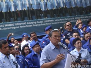 Usung Prabowo tapi Beri Angin Jokowi, Apa Mau Demokrat? Usung Prabowo tapi Beri Angin Jokowi, Apa Mau Demokrat?