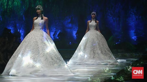 Gaun pengantin Sebatian Gunawan