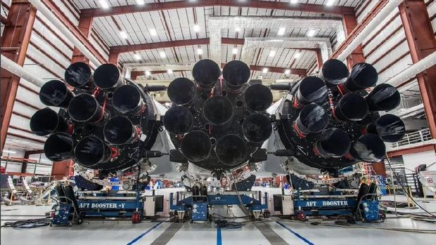 Mengukur Kekuatan Roket Super SpaceX