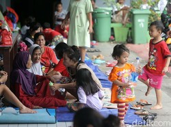 Menkes Imbau untuk Tetap Jaga Kebersihan di Tempat Pengungsian Banjir