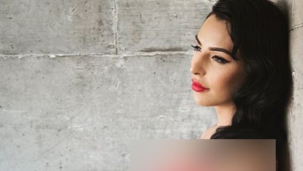 Chanel Santini, Bintang Porno Mirip Gal Gadot Ini Dulunya Cowok