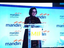 Sri Mulyani Pamer Ekonomi 2017 di Depan Ratusan Investor