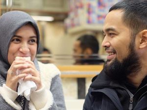 Cerita Melahirkan Shireen Sungkar: Nggak PD ke Rumah Sakit Cerita Melahirkan Shireen Sungkar: Nggak PD ke Rumah Sakit
