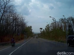 Truk Elpiji Bocor di Jalur Tuban-Semarang, Lalin Macet 2,5 Jam