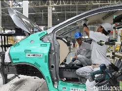 Raksasa Otomotif Jepang, Korea, dan China Genjot Investasi di RI