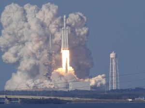 Roket Terkuat Sejagat SpaceX Mau Meluncur Lagi Roket Terkuat Sejagat SpaceX Mau Meluncur Lagi