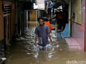 Pak Anies, Coba Dengar Jeritan Warga Kebon Pala yang Kebanjiran