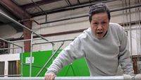 Foto: Lincahnya Para Lansia Ini Berolahraga Ekstrem Parkour