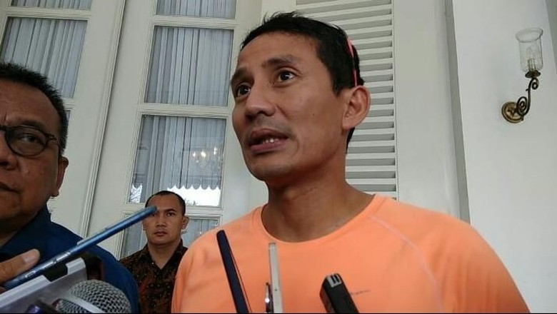 Diprotes Pengusaha, Sandi akan Revisi Perda tentang Zonasi