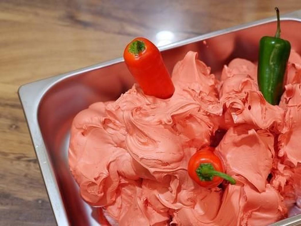 Es Krim Super Pedas Ini Dipercaya Bangkitkan Gairah Seksual Es Krim Super Pedas Ini Dipercaya Bangkitkan Gairah Seksual