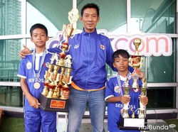 Jadi Pelatih Sepakbola untuk Anak Sendiri Itu Bukan Hal Mudah Lho