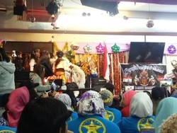 Dituduh Melanggar Visa, 2 Pelawak Asal Jatim Diadili di Hong Kong