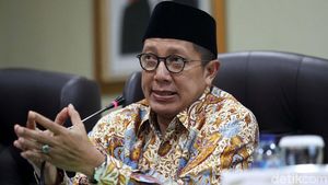 Menag Jelaskan Wacana Tarik Zakat 2,5% bagi PNS Muslim