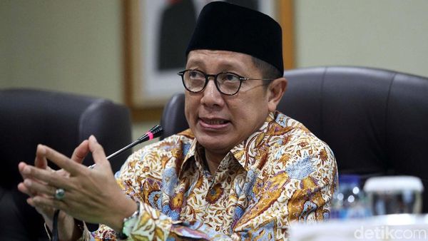 Menag Jelaskan Wacana Tarik Zakat 2,5% bagi PNS Muslim