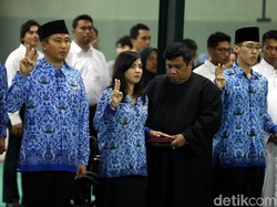 KemenPAN-RB Lempar Urusan Gaji PNS ke Kemenkeu