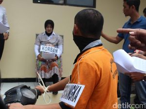 Pembunuh Ibu Hamil di Garut Peragakan 16 Adegan Rekonstruksi