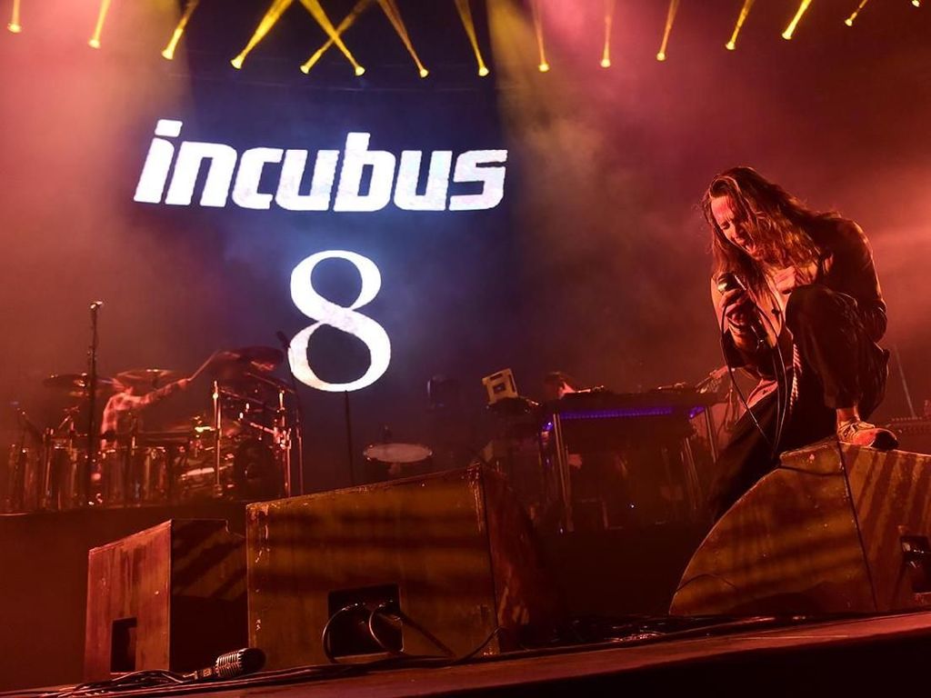 Ryan DMasiv dan Incunesia Padati Arena Konser Incubus Ryan DMasiv dan Incunesia Padati Arena Konser Incubus