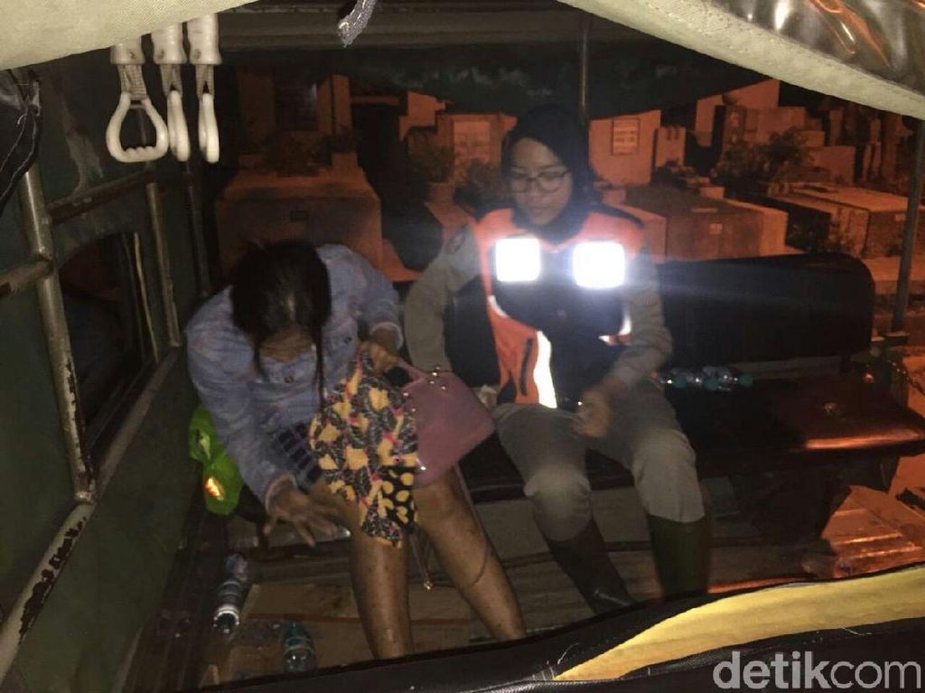 Pemabuk dan PSK Diamankan Tim Asuhan Rembulan Pemabuk dan PSK Diamankan Tim Asuhan Rembulan