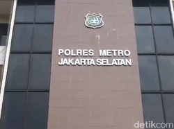 Sopir Blue Bird-Bule Rusia Dipertemukan, Kasus Catcalling Berakhir Damai