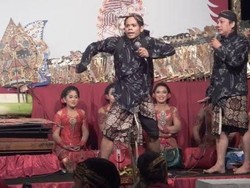 Dua Pelawak Jatim Diadili di Hong Kong, Ini Kelakar Kirun