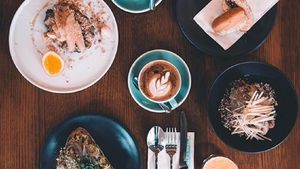 Makanan Sehat, Kopi Enak dan Tempat Nyaman Menanti Anda di Kafe Ini