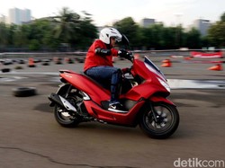 PCX Sudah Terpesan 12.000 Unit, Ini Warna yang Diminati