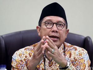 Dosen Diskors karena Cadar, Kemenag Kirim Tim ke IAIN Bukittinggi Dosen Diskors karena Cadar, Kemenag Kirim Tim ke IAIN Bukittinggi
