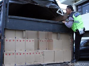 Truk Berisi Miras Tercyduk Razia di Polres Sumedang