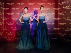 Foto dengan Patung Lilinnya, Mana Angelababy yang Asli?