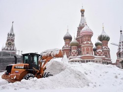 Tiga Hari Berturut-turut Moskow Diguyur Hujan Salju Lebat