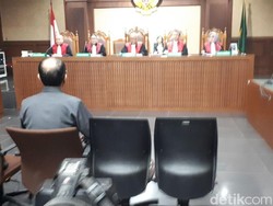 Saat Novanto Tiba di RS, Bimanesh Minta Perawat Buang Surat Pengantar