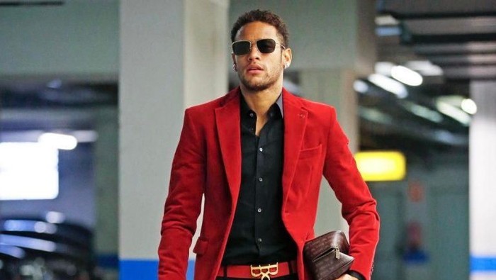 Sekali Posting di Medsos, Neymar Kantongi Rp 7 Miliar