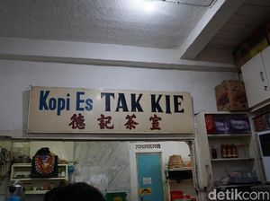 Kedai Kopi Tak Kie, Langganan Artis dan Pejabat di Glodok Kedai Kopi Tak Kie, Langganan Artis dan Pejabat di Glodok